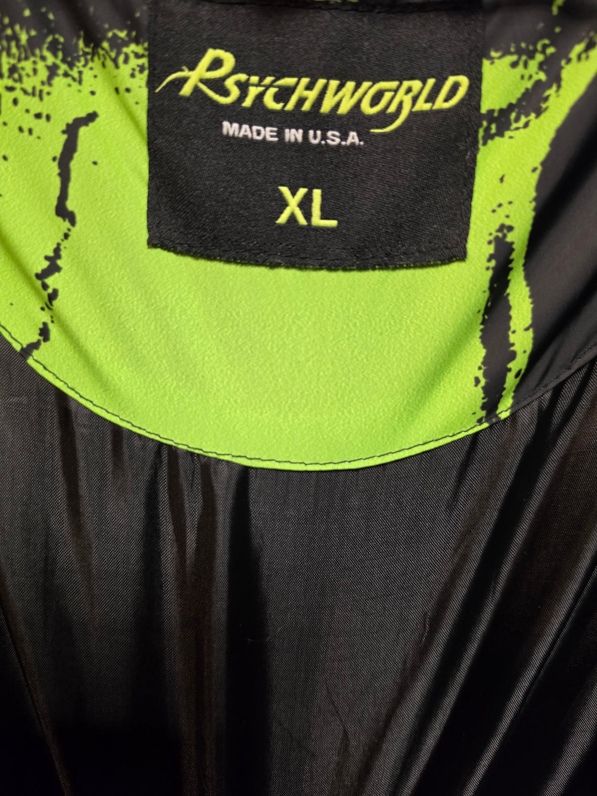 Psychworld black and green sz XL